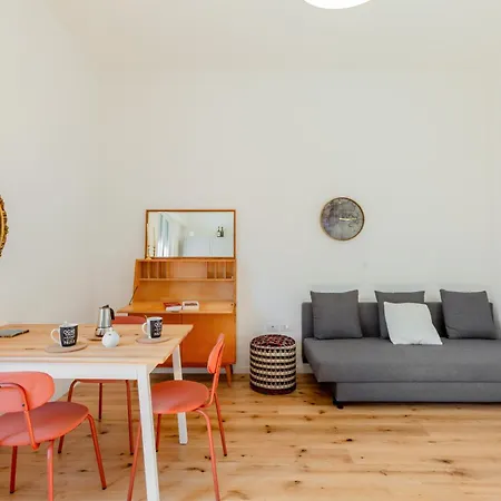 Guesthost - Peaceful In Florence