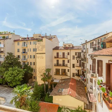 Guesthost - Peaceful In Appartement *