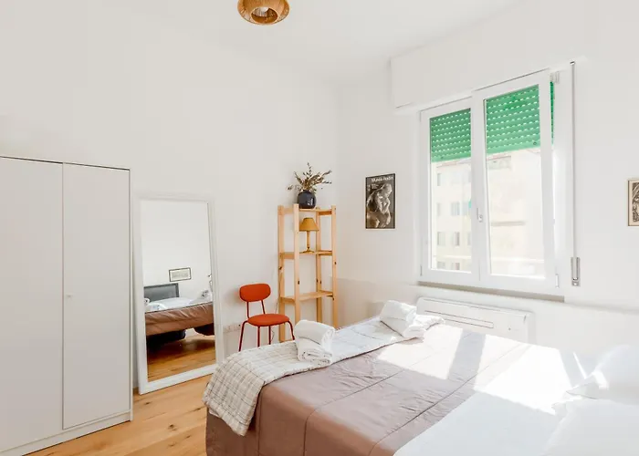 Guesthost - Peaceful In * فلورنس